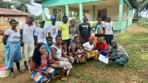 Group of women and men in Liberia