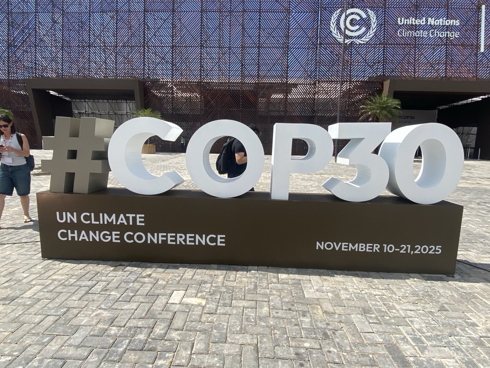 2-curioso-photography-QLOJS4bKNxg-unsplash_